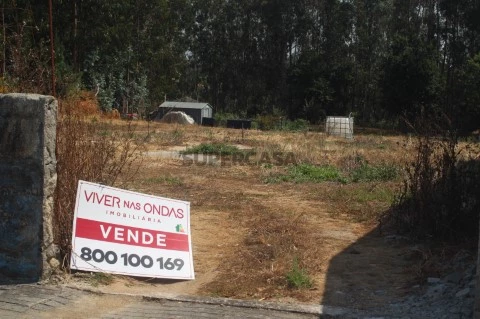 Terreno em Árvore - Vila do Conde