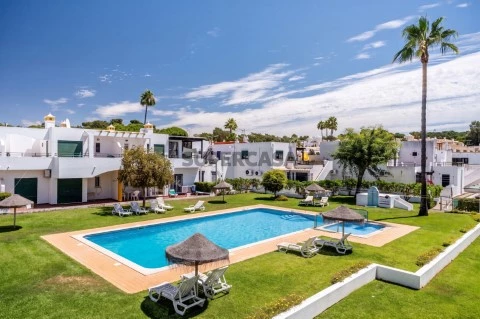 T3 Duplex com piscina em Vilamoura