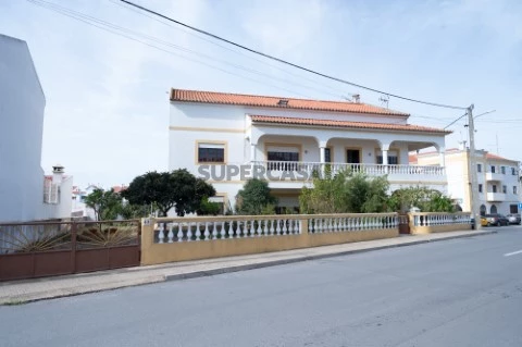 Moradia T12 na Rua do Monte Vistoso, Vila Nova de Milfontes, Odemira