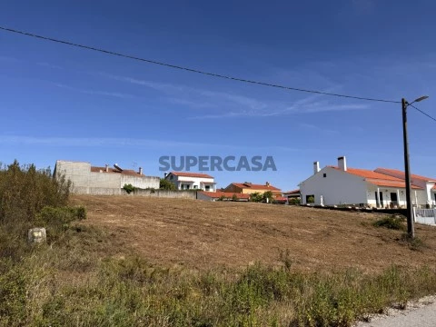 Lote de terreno urbano com 1000m2 para construção
