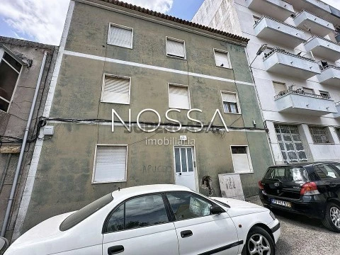Apartamento T2 em Santa Clara, Lisboa