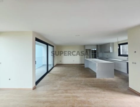 Apartamento T2 - Santa Maria Maior1
