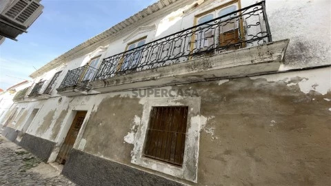 Maison 4 Chambres Duplex au Rua Dom Sancho II, Mértola, Mértola