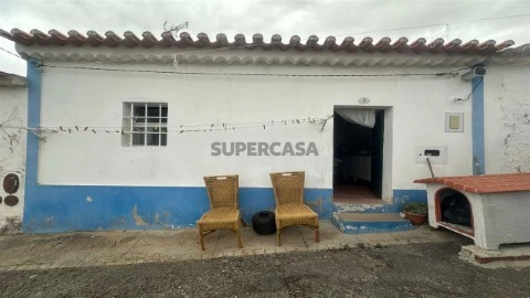 Casa de Campo T3 em Travessa da Laranjeira, São Marcos da Ataboeira, Castro Verde