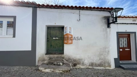 Moradia em Banda na Rua João Valente, Serpa (Salvador e Santa Maria), Serpa