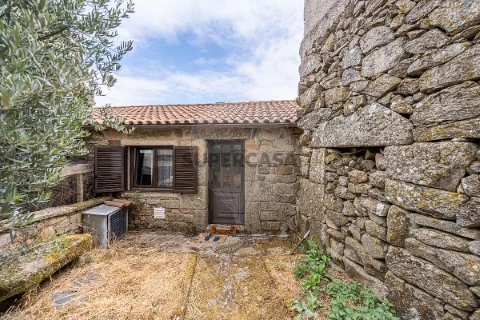 Maison 2 Chambres au Meixedo e Padornelos, Montalegre