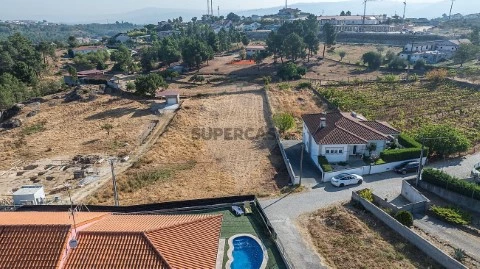 Terreno em São Pedro de Agostem, Chaves