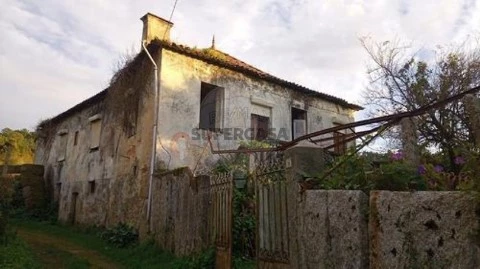 Maison 4 Chambres au Ganfei, Valença