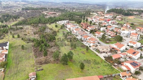 Terreno em Outeiro Seco, Chaves