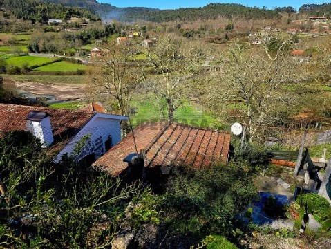 Moradia T2 em Mosteiro, Vieira do Minho