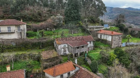 Maison 2 Chambres au Carvalheira, Terras de Bouro