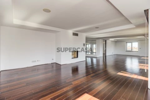Sala com lareira
