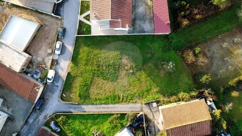 Terreno em Figueira de Lorvão, Penacova