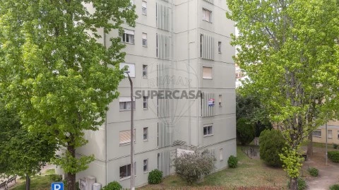 Apartment 4 Zimmer auf Santo António dos Olivais, Coimbra