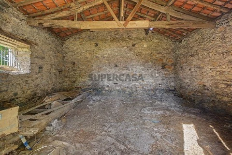 房子 5 卧室 在 Mortágua, Vale de Remígio, Cortegaça e Almaça, Mortágua