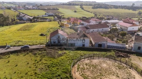 Quinta T4 em Aldeia Galega da Merceana e Aldeia Gavinha, Alenquer