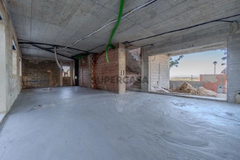 Moradia T4 em Sobral de Monte Agraço, Sobral de Monte Agraço
