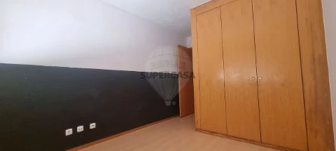 Apartamento T3 em Cidade da Maia, Maia