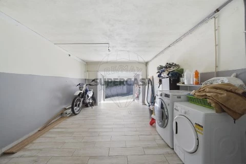 Moradia T3 em Cidade da Maia, Maia