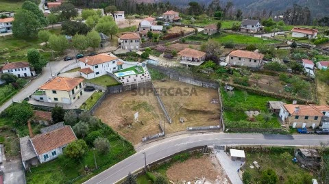 Terreno em Alvarenga, Arouca