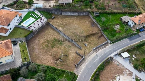 Terreno em Alvarenga, Arouca