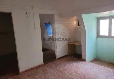 Apartamento T1 em Borba (São Bartolomeu), Borba