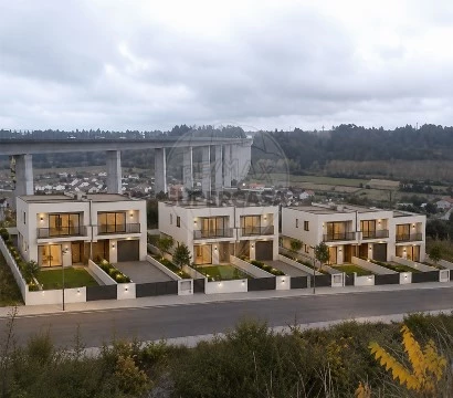 Terreno em Recardães e Espinhel, Águeda