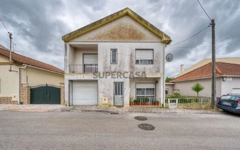 房子 4 卧室 在 Rio Maior, Rio Maior