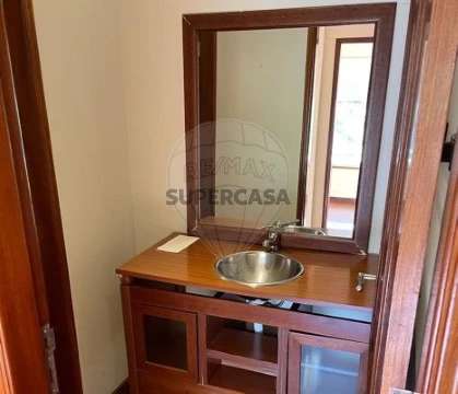 Escritório em Agualva e Mira-Sintra, Sintra