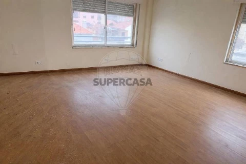Escritório em Agualva e Mira-Sintra, Sintra