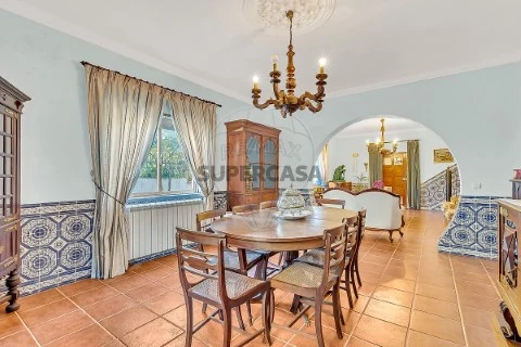 Maison 5 Chambres au Agualva e Mira-Sintra, Sintra