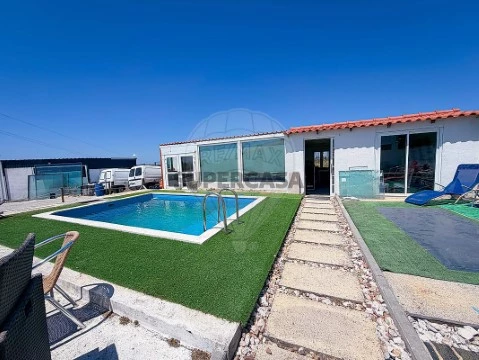 Moradia T4 em Romeira e Várzea, Santarém