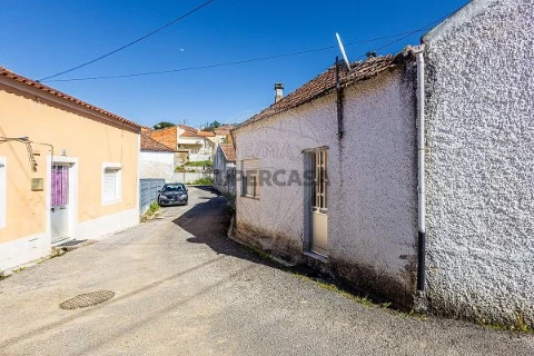 Huis 3 kamers Op Manique do Intendente, V.N.De S.Pedro e Maçussa, Azambuja