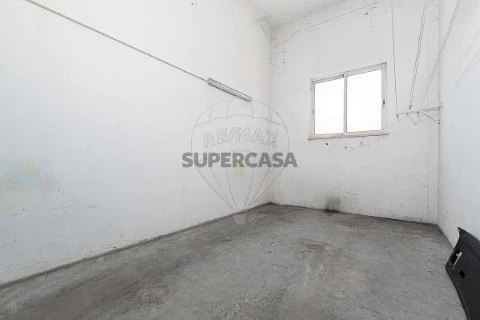 Apartamento T3 em Vale da Pedra, Cartaxo