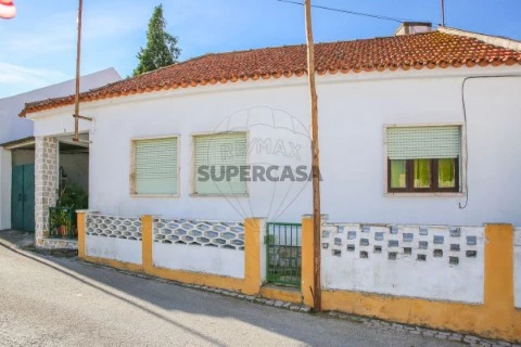Moradia T3 em Vale do Paraíso, Azambuja