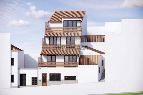 Building in Azambuja, Azambuja