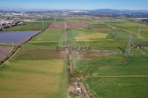 Terreno em Vila Nova da Rainha, Azambuja