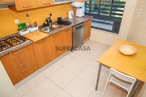 Apartamento T3 em Alenquer (Santo Estêvão e Triana), Alenquer