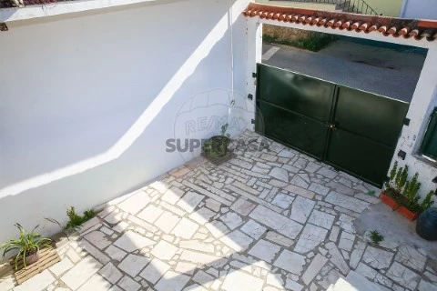 Casa 3 habitaciones en Aldeia Galega da Merceana e Aldeia Gavinha, Alenquer
