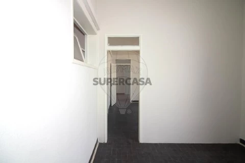 Apartamento T2 em Aldeia Galega da Merceana e Aldeia Gavinha, Alenquer