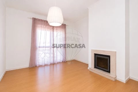 Apartamento T3 em Alenquer (Santo Estêvão e Triana), Alenquer