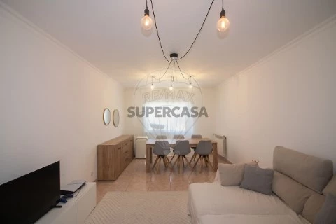 Apartamento T3 em Carregado e Cadafais, Alenquer
