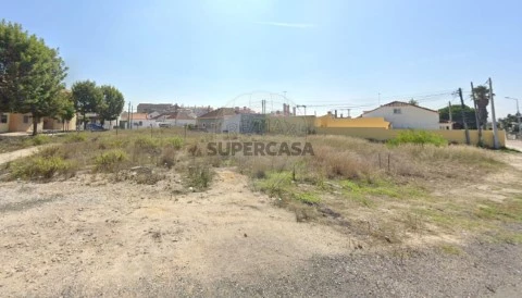 Terreno em Nossa Senhora do Pópulo, Coto e São Gregório, Caldas da Rainha