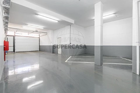 Garagem em Campolide, Lisboa