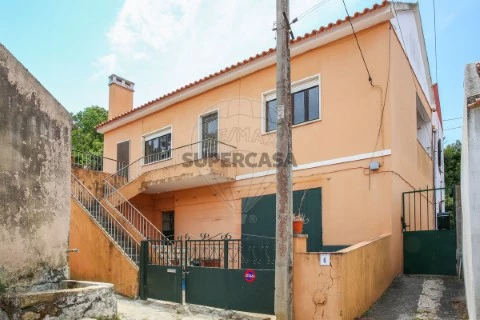 Moradia T2 em Ribafria e Pereiro de Palhacana, Alenquer