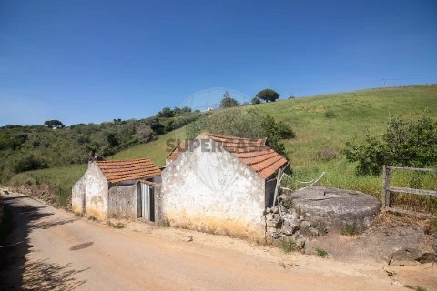 Moradia T2 em Meca, Alenquer