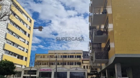 Apartamento T2 em Alvalade, Lisboa