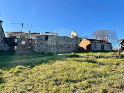 Moradia T2 em Ferreira de Aves, Sátão