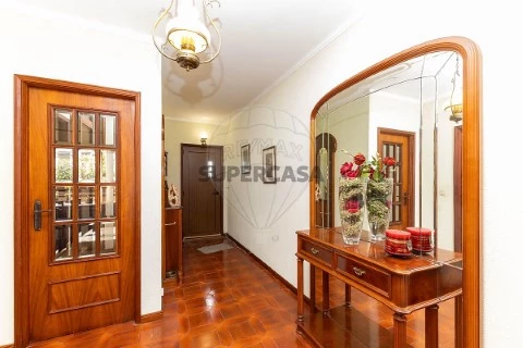 Moradia T4 em Cidade da Maia, Maia
