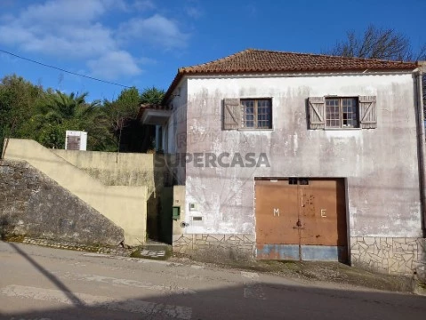 Moradia T2 em Meca, Alenquer